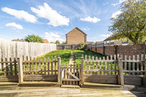 REAR GARDEN- click for photo gallery